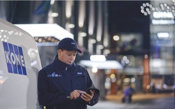 حافظ على تشغيل المعدات المهمة على مدار الساعة وطوال أيام الأسبوع