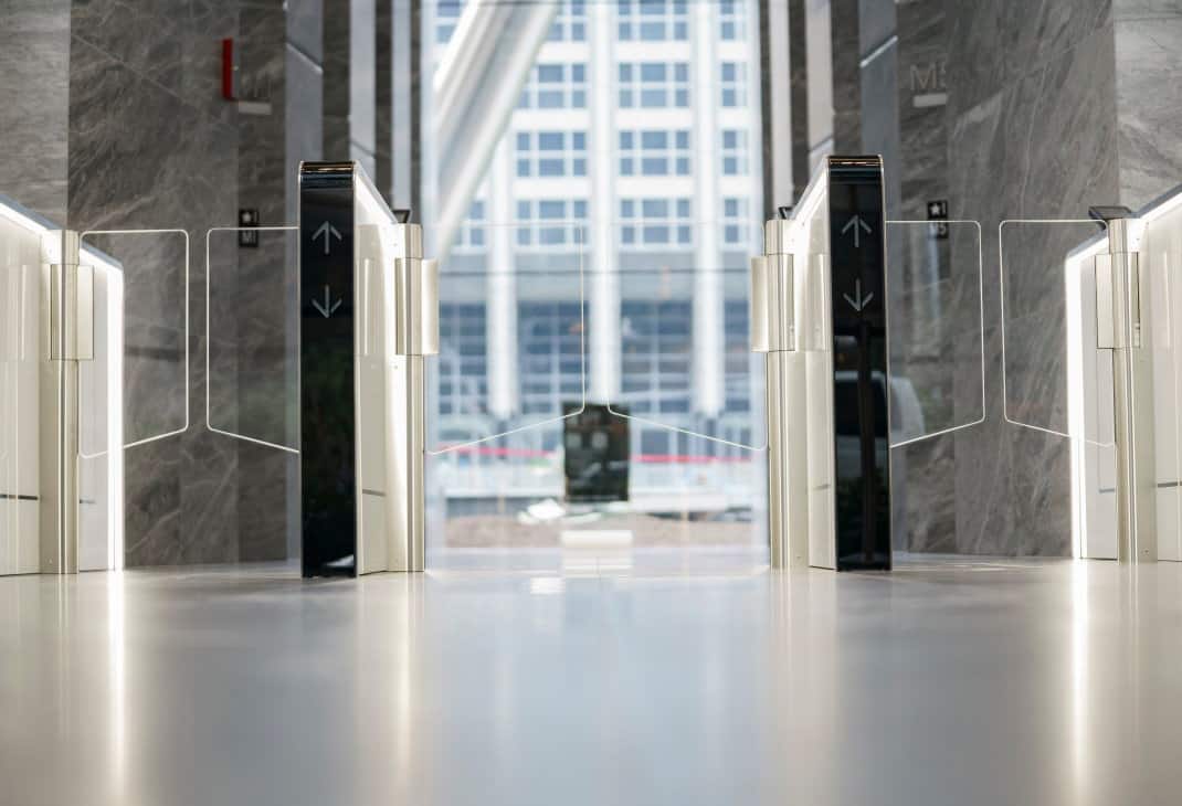 img_110_North_Wacker_13_1070x730